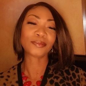 Meet your Posher, T.lashelle